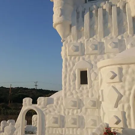 Lägenhetshotell Snow White Castle 3*